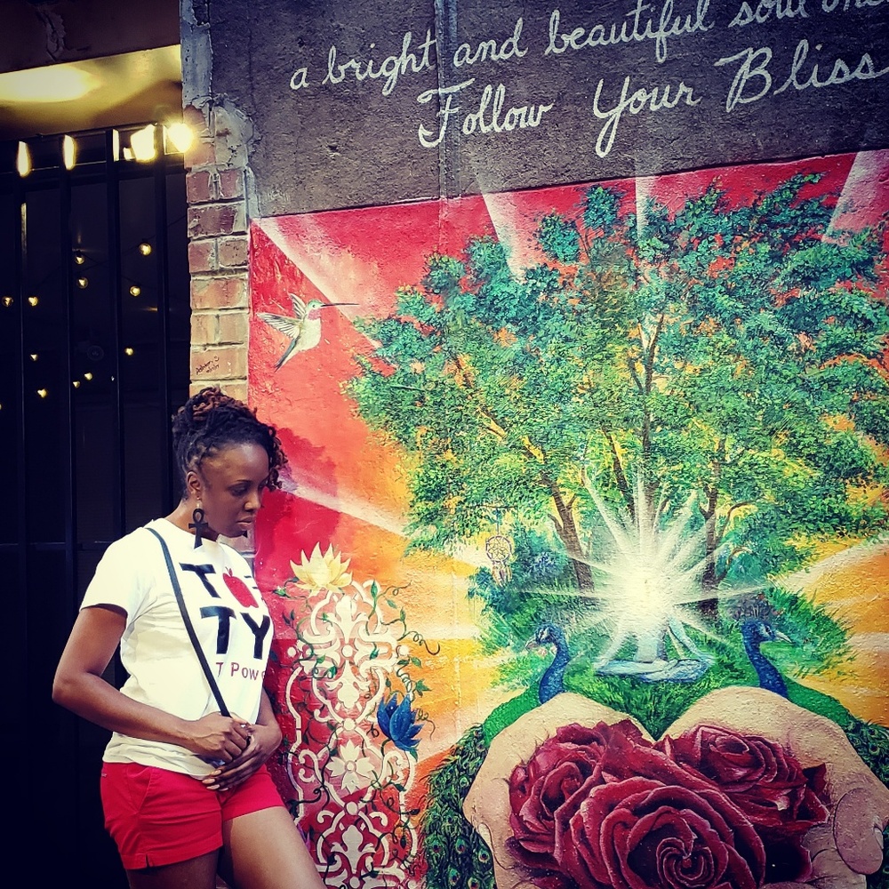 Meet your Posher, Tomeka